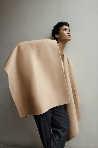 Murmur Shawl | Cedar Dust - Murmurs