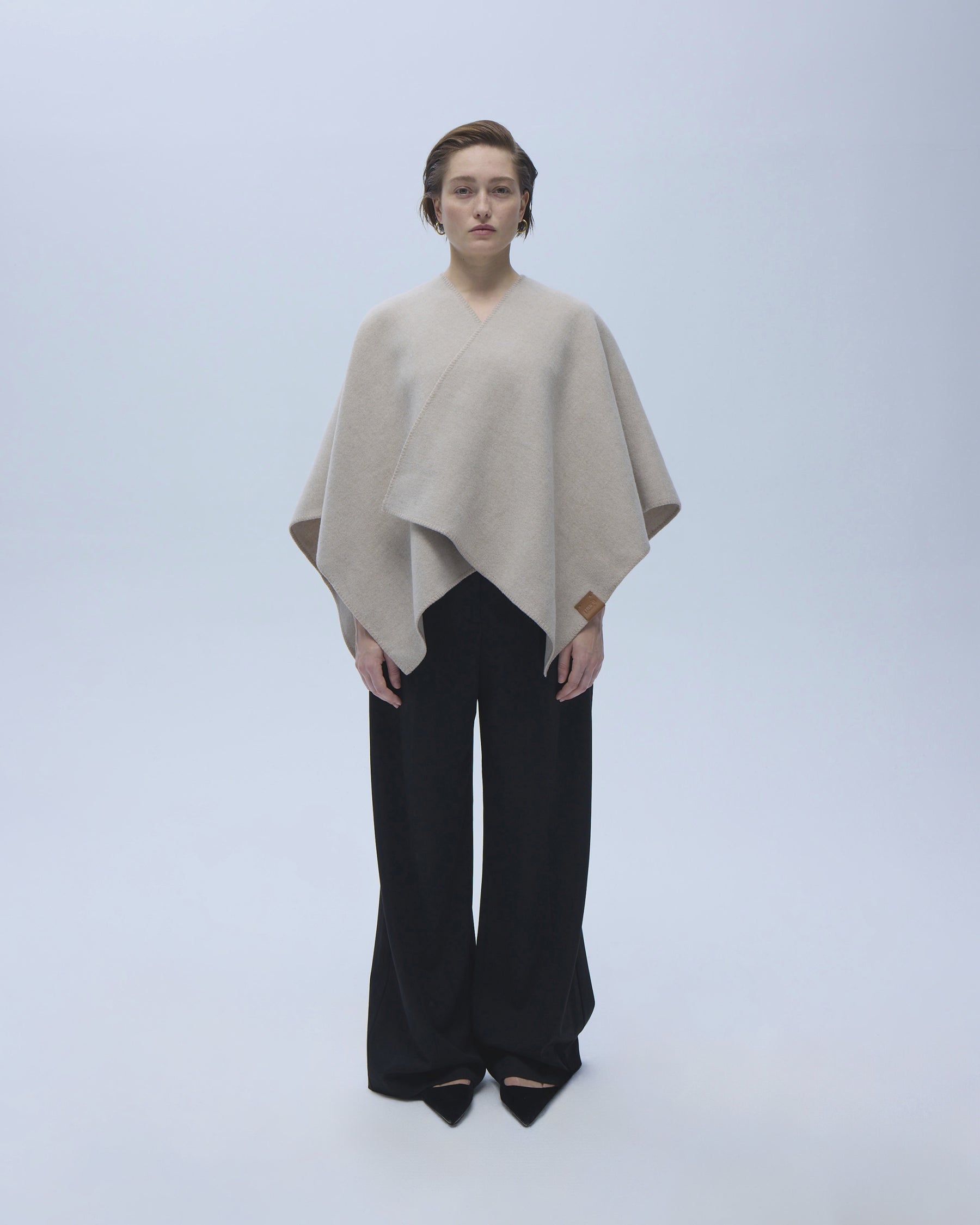 Ember Wool Cashmere Cape | Oat Down